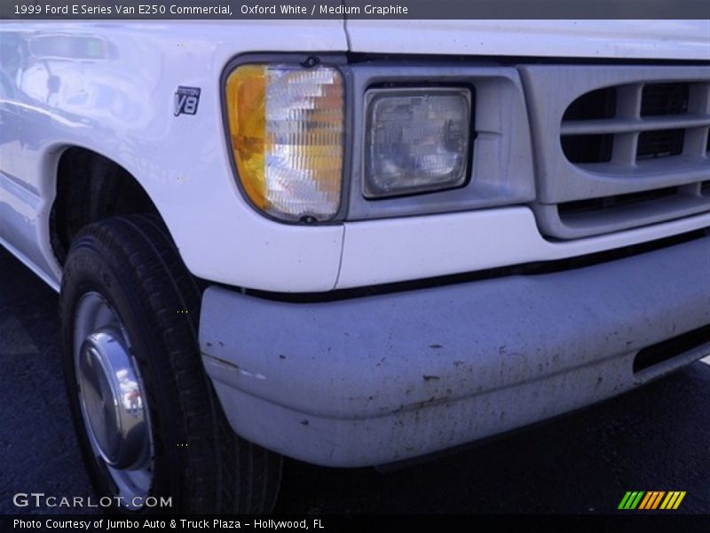 Oxford White / Medium Graphite 1999 Ford E Series Van E250 Commercial