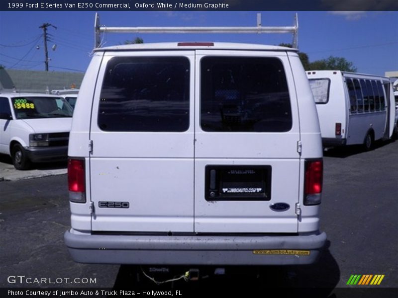 Oxford White / Medium Graphite 1999 Ford E Series Van E250 Commercial