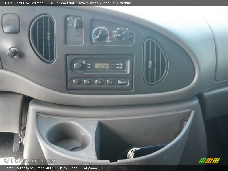 Oxford White / Medium Graphite 1999 Ford E Series Van E250 Commercial