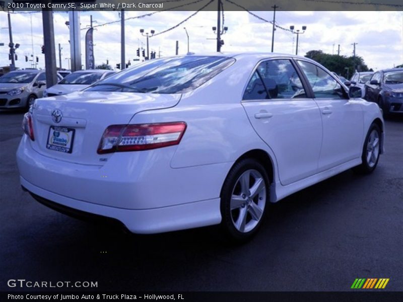 Super White / Dark Charcoal 2010 Toyota Camry SE