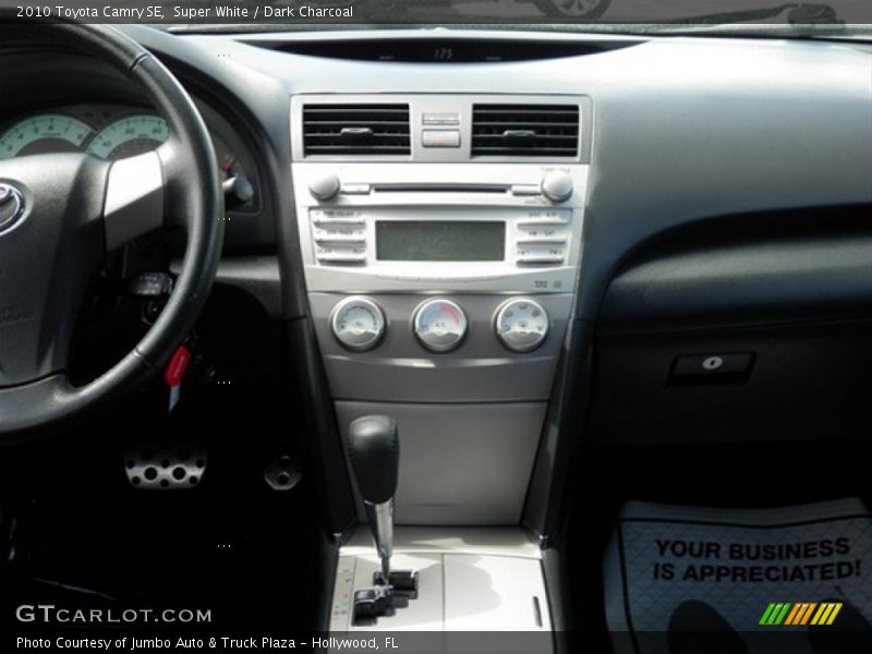 Super White / Dark Charcoal 2010 Toyota Camry SE