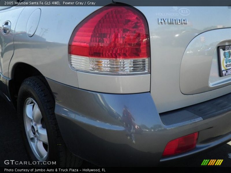 Pewter Gray / Gray 2005 Hyundai Santa Fe GLS 4WD