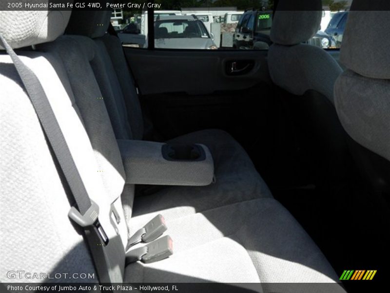 Pewter Gray / Gray 2005 Hyundai Santa Fe GLS 4WD