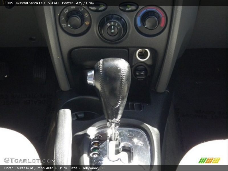 Pewter Gray / Gray 2005 Hyundai Santa Fe GLS 4WD