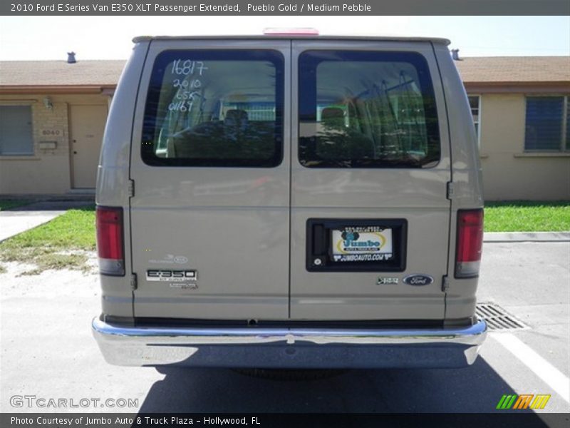 Pueblo Gold / Medium Pebble 2010 Ford E Series Van E350 XLT Passenger Extended