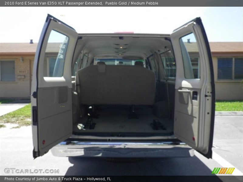 Pueblo Gold / Medium Pebble 2010 Ford E Series Van E350 XLT Passenger Extended