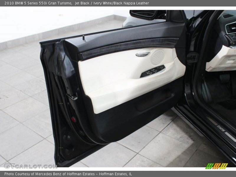 Jet Black / Ivory White/Black Nappa Leather 2010 BMW 5 Series 550i Gran Turismo