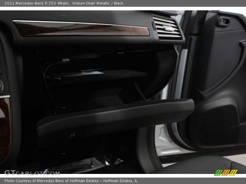 Iridium Silver Metallic / Black 2011 Mercedes-Benz R 350 4Matic