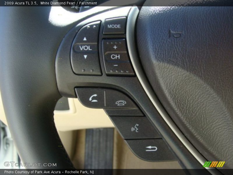 White Diamond Pearl / Parchment 2009 Acura TL 3.5
