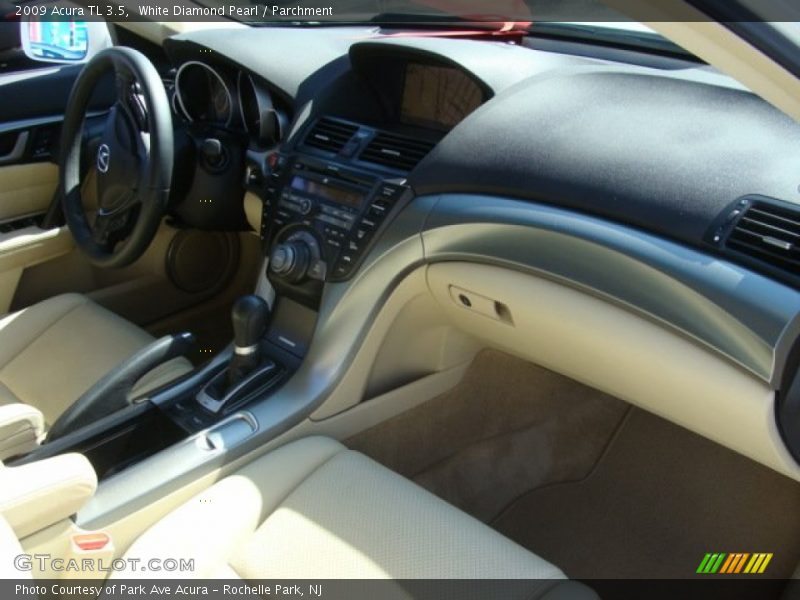 White Diamond Pearl / Parchment 2009 Acura TL 3.5