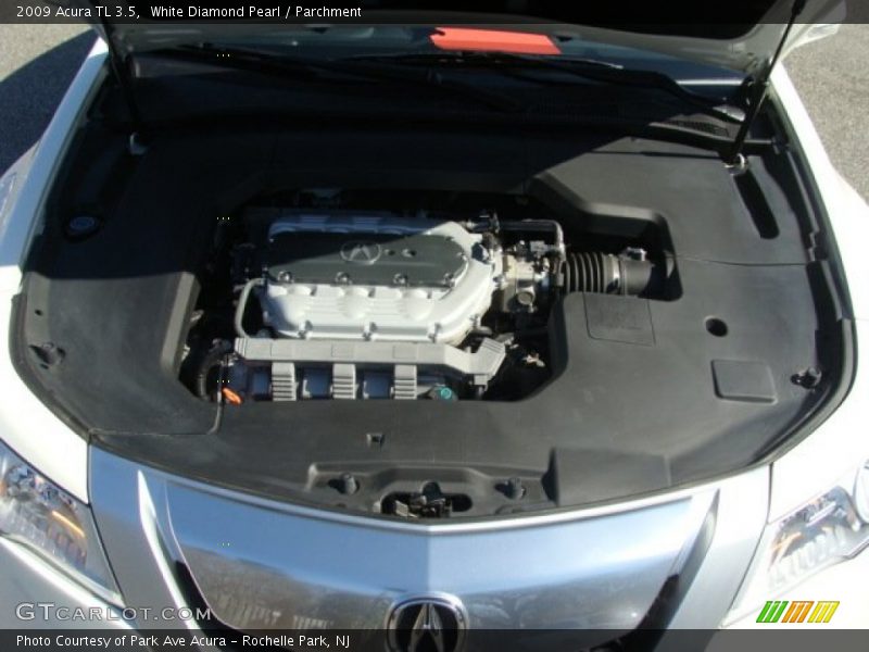 White Diamond Pearl / Parchment 2009 Acura TL 3.5