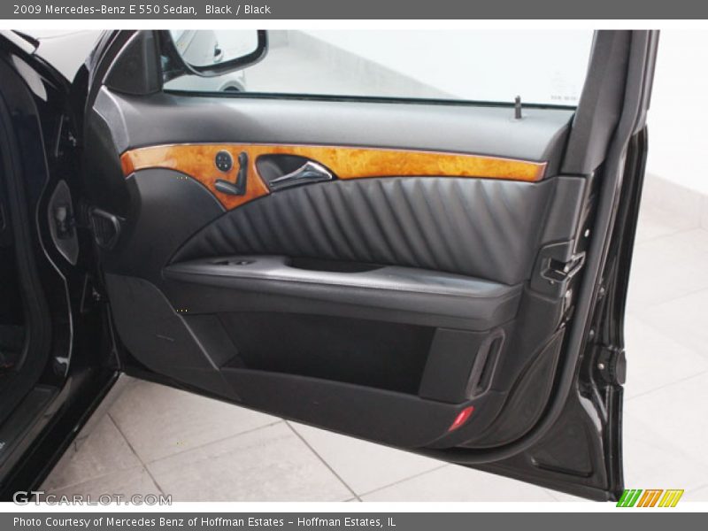 Black / Black 2009 Mercedes-Benz E 550 Sedan