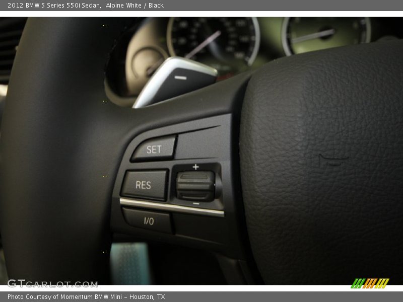 Alpine White / Black 2012 BMW 5 Series 550i Sedan