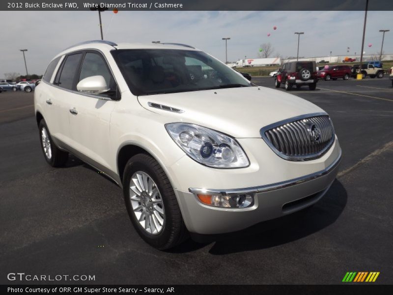 Front 3/4 View of 2012 Enclave FWD