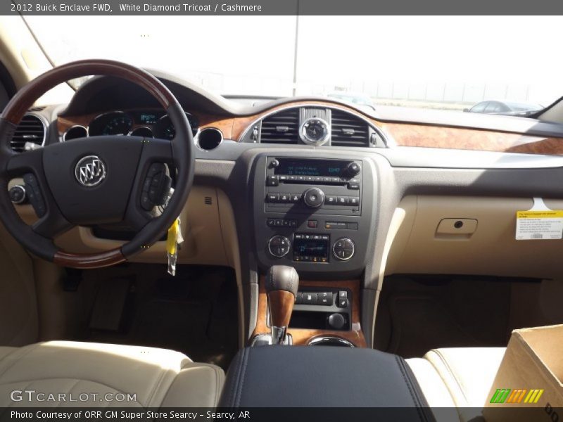 White Diamond Tricoat / Cashmere 2012 Buick Enclave FWD