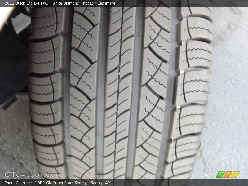 White Diamond Tricoat / Cashmere 2012 Buick Enclave FWD