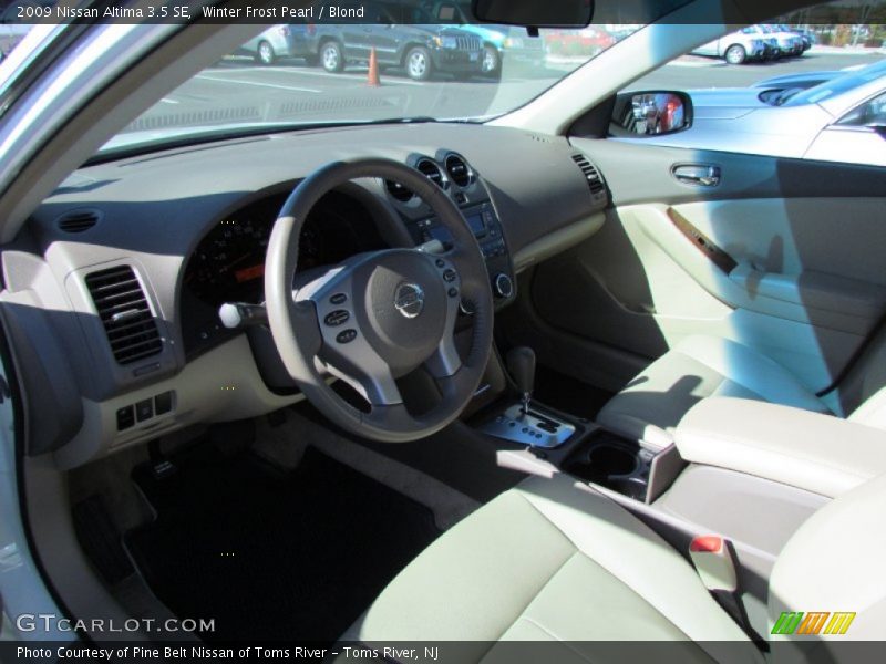 Winter Frost Pearl / Blond 2009 Nissan Altima 3.5 SE