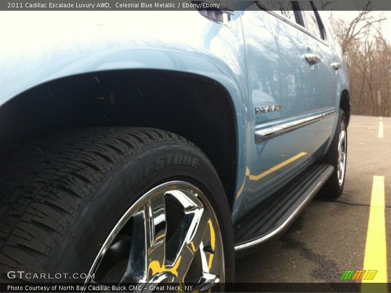Celestial Blue Metallic / Ebony/Ebony 2011 Cadillac Escalade Luxury AWD