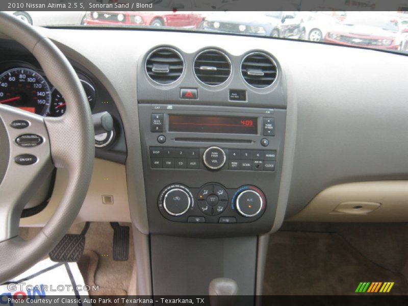 Sonoran Sand / Blond 2010 Nissan Altima 2.5 S