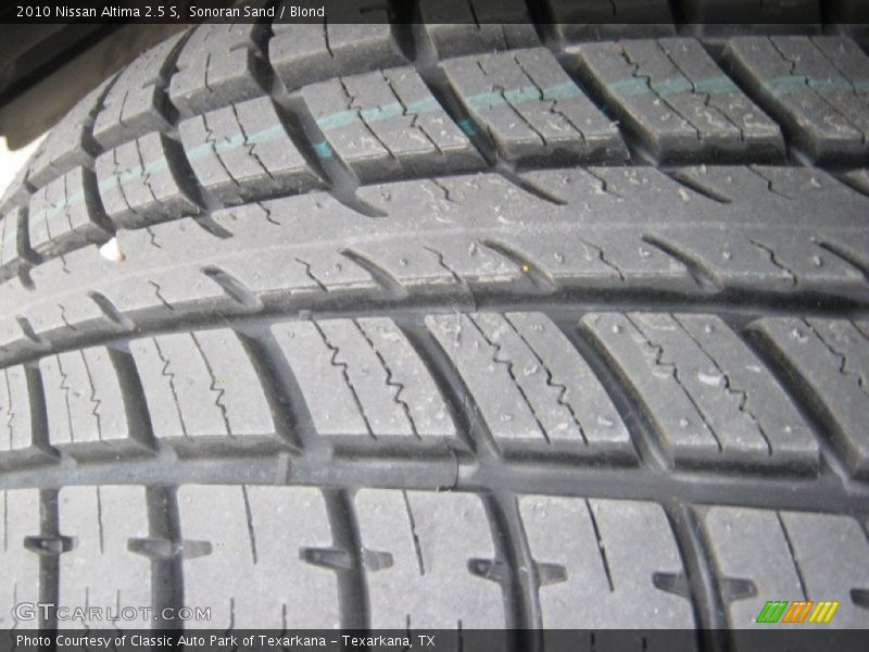 Sonoran Sand / Blond 2010 Nissan Altima 2.5 S