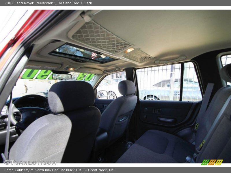 Rutland Red / Black 2003 Land Rover Freelander S