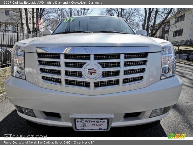 White Diamond / Cocoa/Light Cashmere 2007 Cadillac Escalade AWD