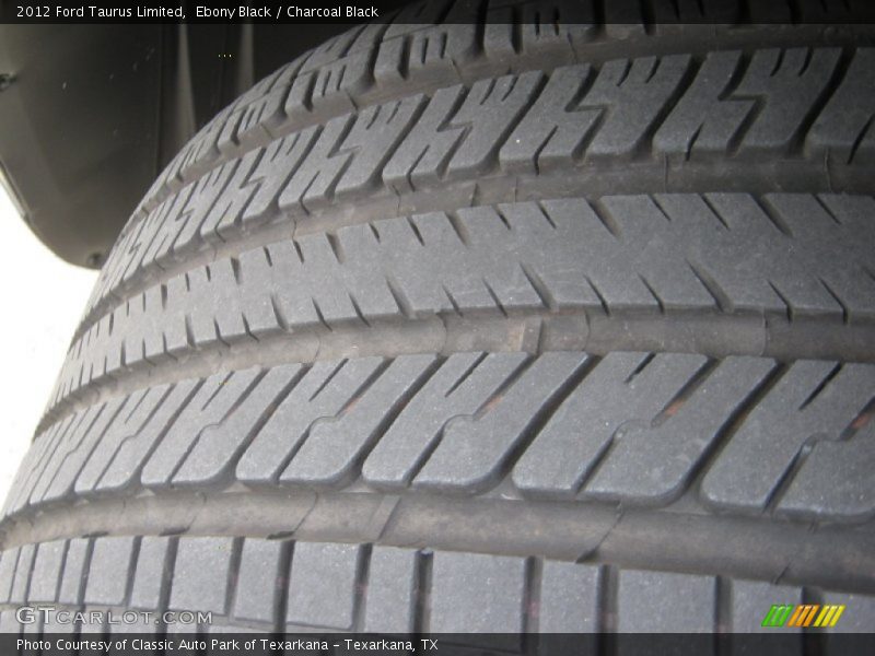 Ebony Black / Charcoal Black 2012 Ford Taurus Limited