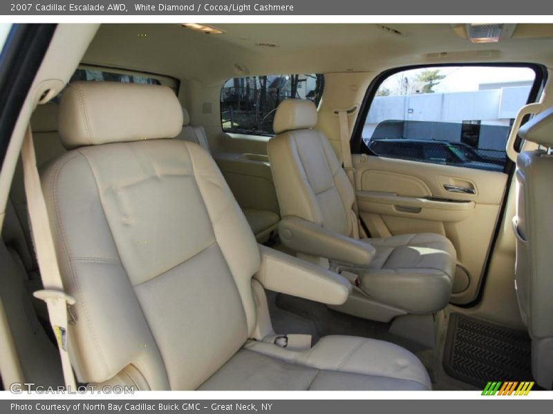 White Diamond / Cocoa/Light Cashmere 2007 Cadillac Escalade AWD
