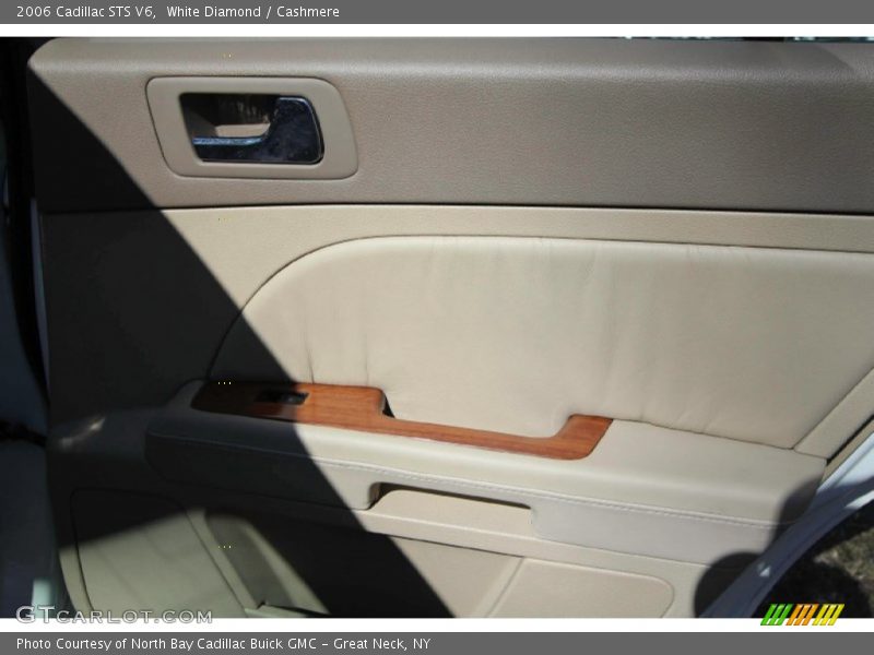 White Diamond / Cashmere 2006 Cadillac STS V6