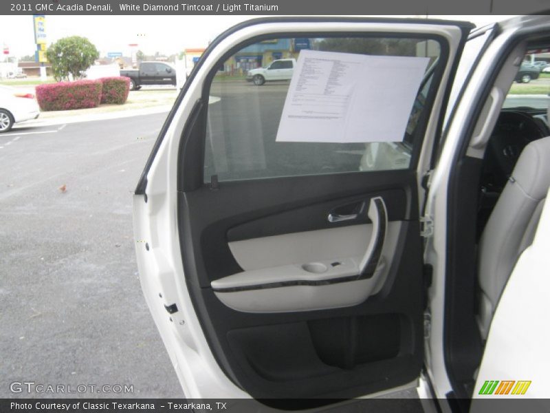 White Diamond Tintcoat / Light Titanium 2011 GMC Acadia Denali