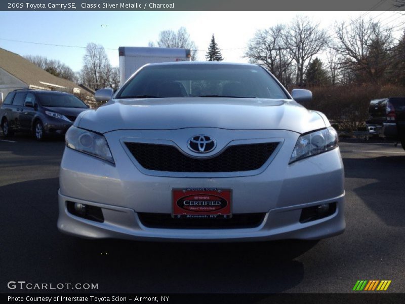 Classic Silver Metallic / Charcoal 2009 Toyota Camry SE