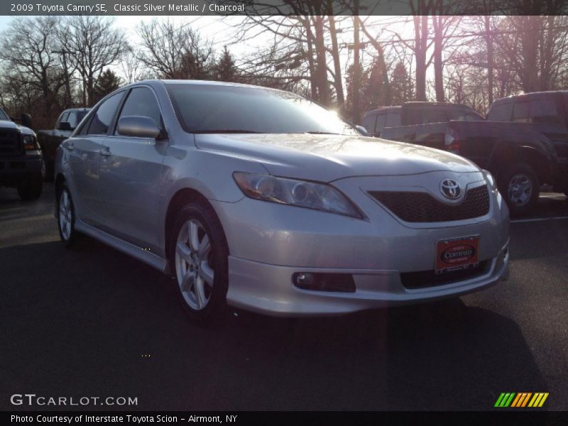 Classic Silver Metallic / Charcoal 2009 Toyota Camry SE
