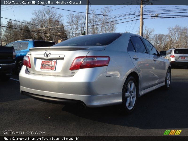 Classic Silver Metallic / Charcoal 2009 Toyota Camry SE