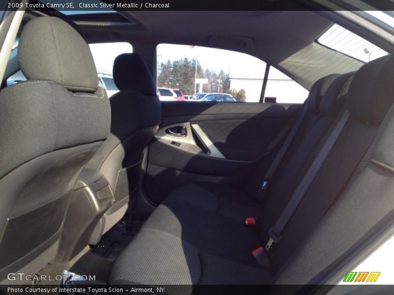Classic Silver Metallic / Charcoal 2009 Toyota Camry SE