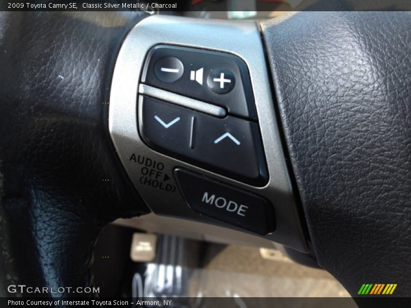 Classic Silver Metallic / Charcoal 2009 Toyota Camry SE