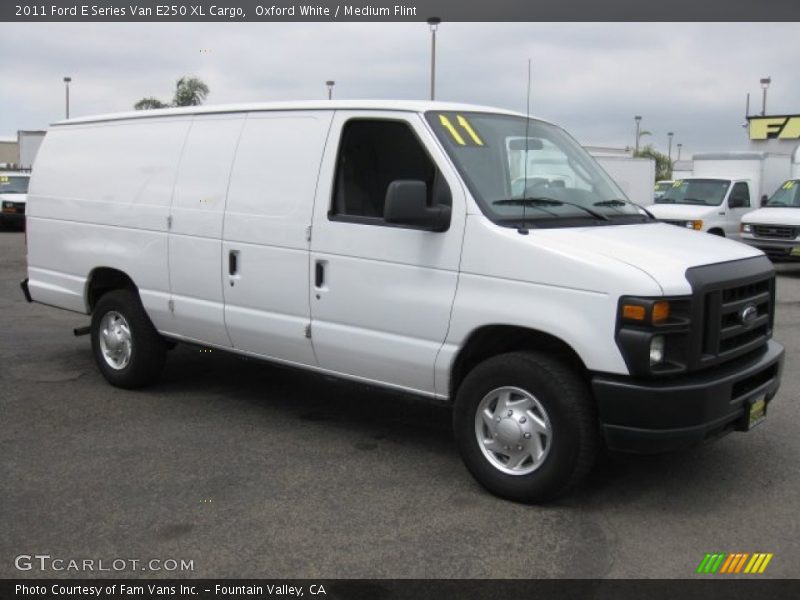 Oxford White / Medium Flint 2011 Ford E Series Van E250 XL Cargo