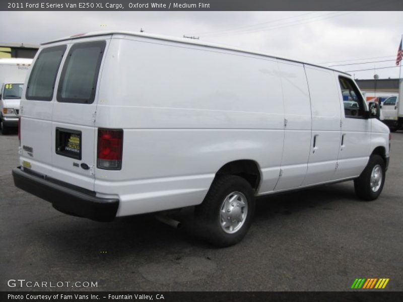 Oxford White / Medium Flint 2011 Ford E Series Van E250 XL Cargo