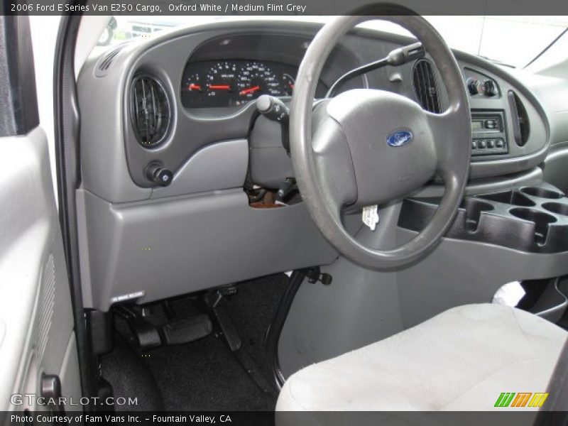Oxford White / Medium Flint Grey 2006 Ford E Series Van E250 Cargo