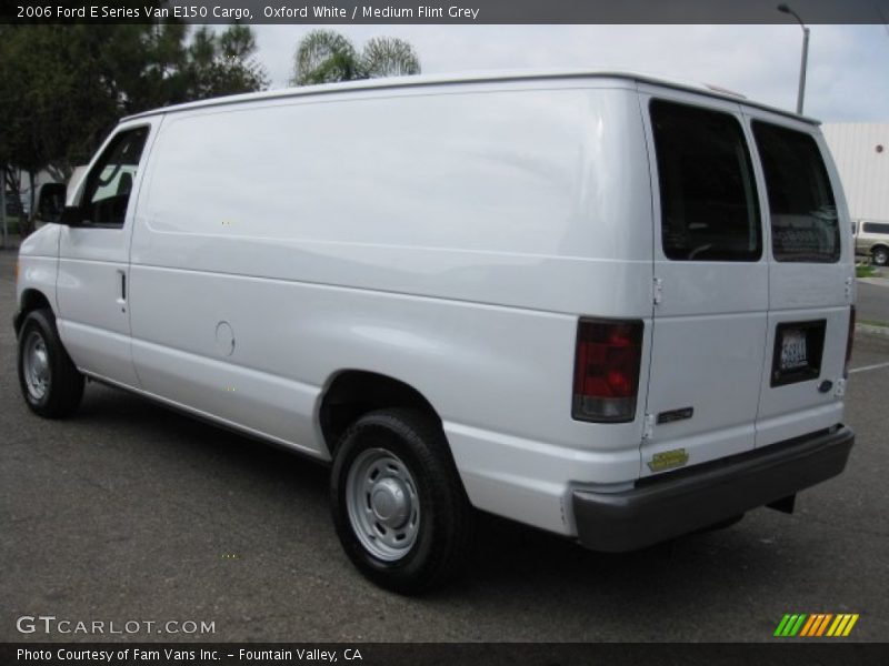 Oxford White / Medium Flint Grey 2006 Ford E Series Van E150 Cargo