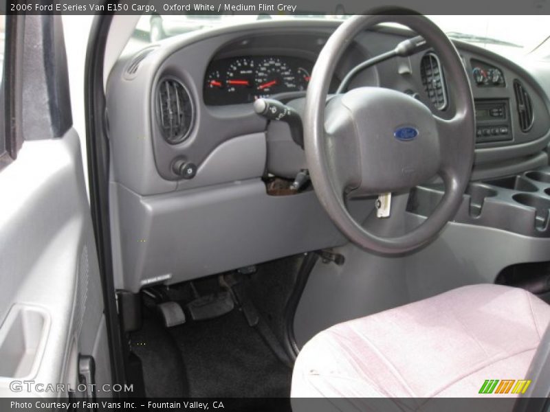 Oxford White / Medium Flint Grey 2006 Ford E Series Van E150 Cargo