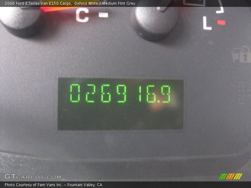 Oxford White / Medium Flint Grey 2006 Ford E Series Van E150 Cargo