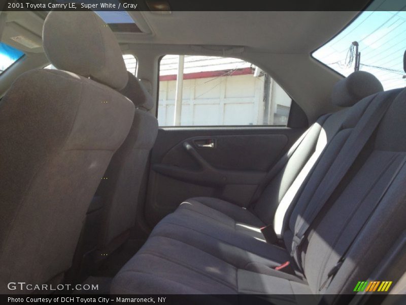 Super White / Gray 2001 Toyota Camry LE
