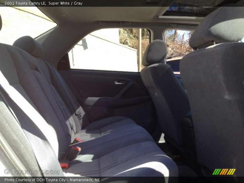Super White / Gray 2001 Toyota Camry LE