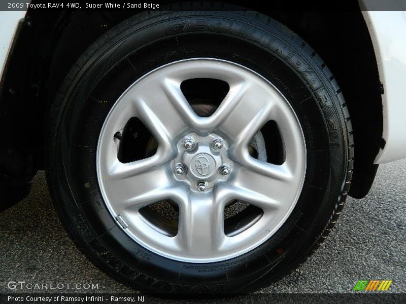 Super White / Sand Beige 2009 Toyota RAV4 4WD