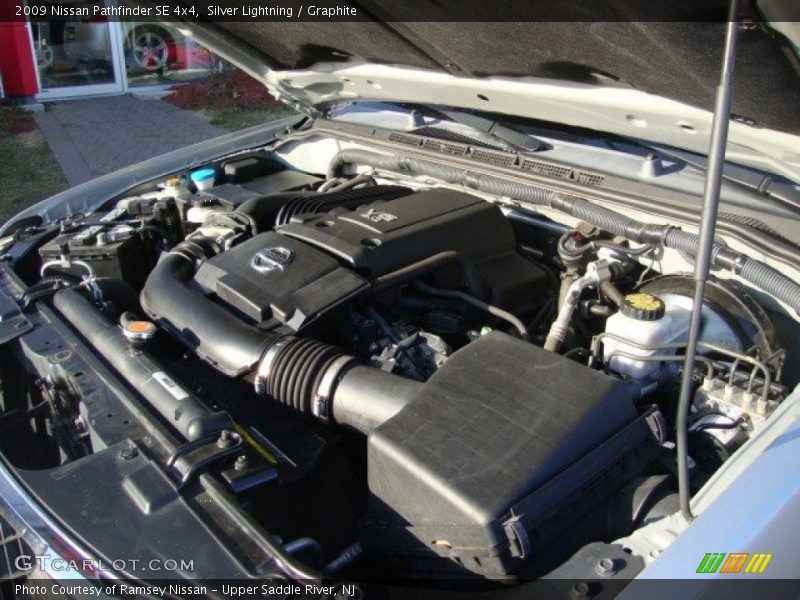 Silver Lightning / Graphite 2009 Nissan Pathfinder SE 4x4