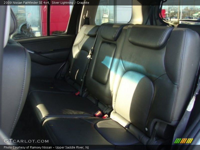 Silver Lightning / Graphite 2009 Nissan Pathfinder SE 4x4