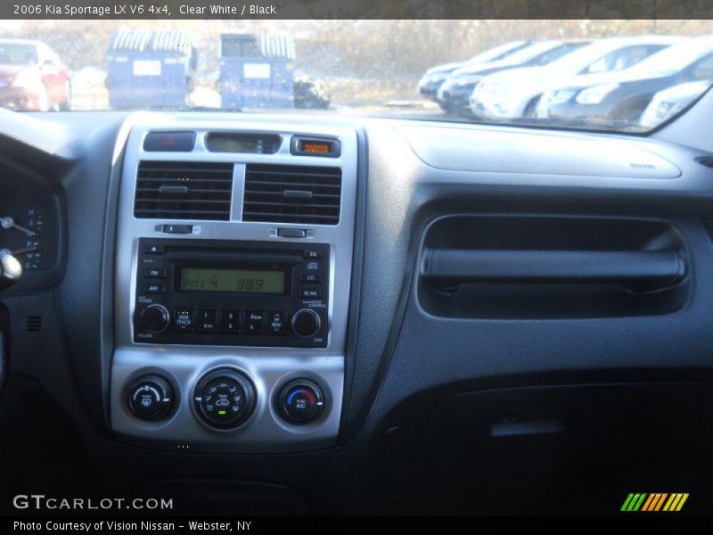 Clear White / Black 2006 Kia Sportage LX V6 4x4