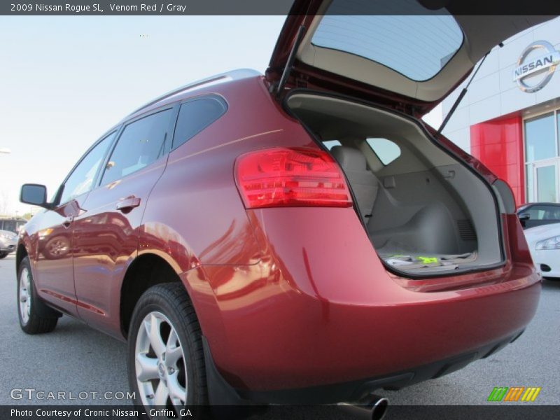 Venom Red / Gray 2009 Nissan Rogue SL