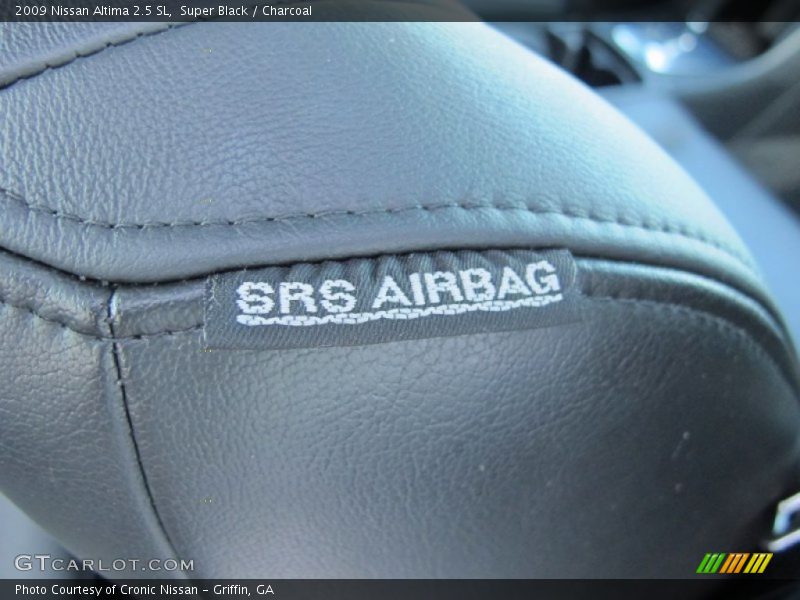 Super Black / Charcoal 2009 Nissan Altima 2.5 SL