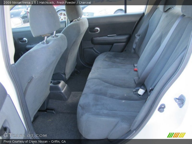 Fresh Powder / Charcoal 2009 Nissan Versa 1.8 S Hatchback